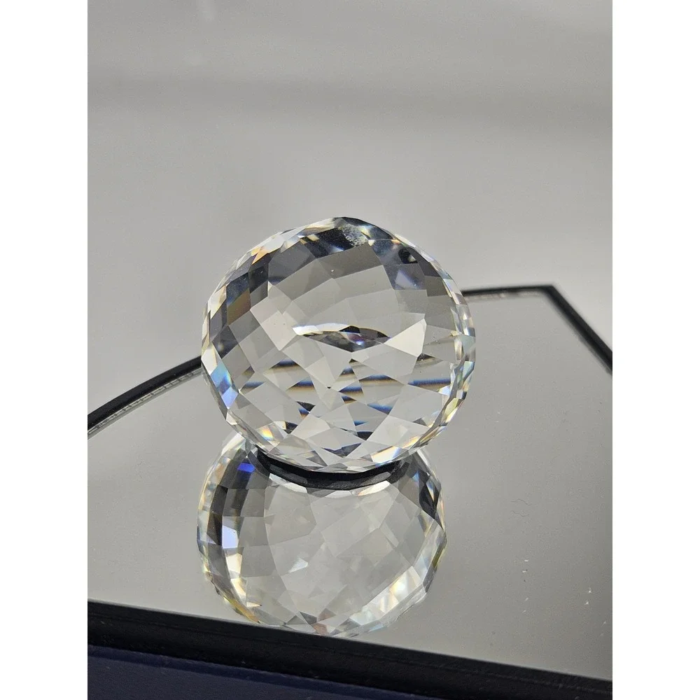 Swarovski Collectors Society (SCS) Swan Paperweight Black Swan‎ Logo Prism Orb